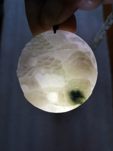 古玩玉器山水牌子拍賣，當前價格680元