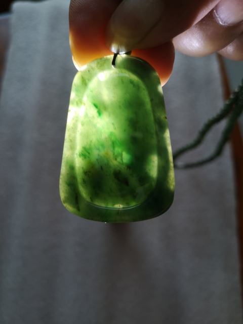 古玩玉器風景牌子拍賣，當前價格550元