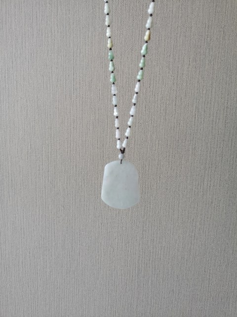 古玩玉器山水觀音牌子拍賣,當(dāng)前價(jià)格550元