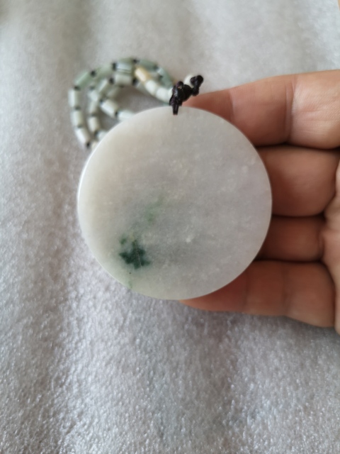 古玩玉器山水牌子拍賣，當前價格680元