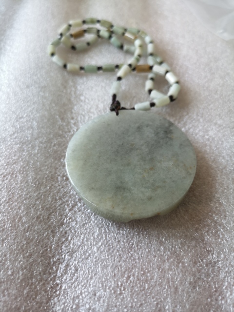 古玩玉器山水牌子拍賣，當(dāng)前價(jià)格680元