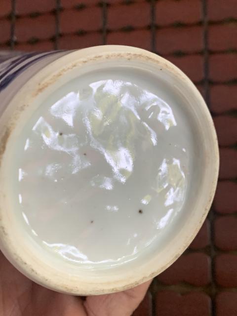 古玩陶瓷晚清風(fēng)格山水紋青花筆筒拍賣，當(dāng)前價(jià)格3800元