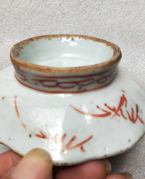 古玩陶瓷晚清花蝶紋粉彩花口盤拍賣，當前價格188元