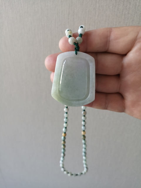 古玩玉器山水牌子拍賣(mài)，當(dāng)前價(jià)格298元