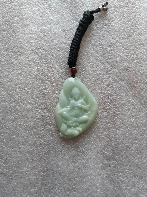 古玩玉器觀音拍賣,當前價格450元