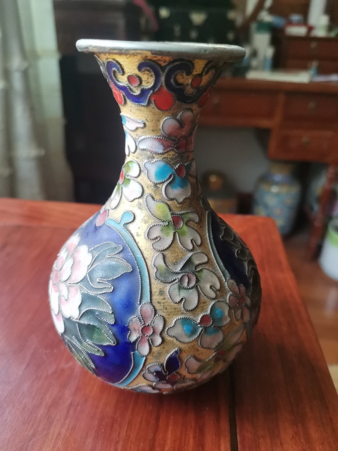古玩銅器景泰藍瓶拍賣,當前價格260元