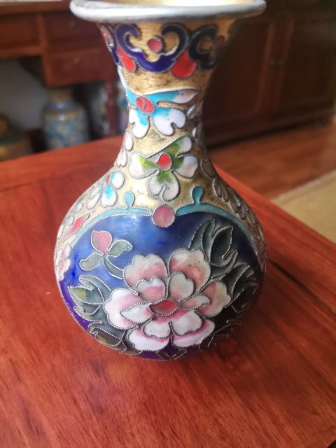 古玩銅器景泰藍瓶拍賣,當前價格260元