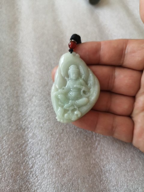 古玩玉器觀音拍賣,當前價格450元