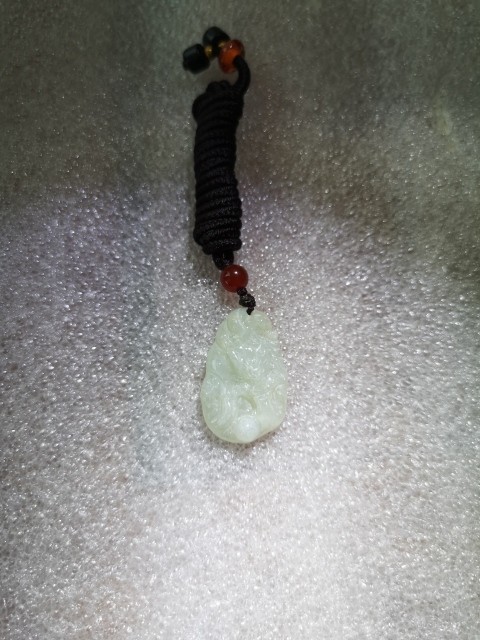 古玩玉器龍墜拍賣，當前價格150元