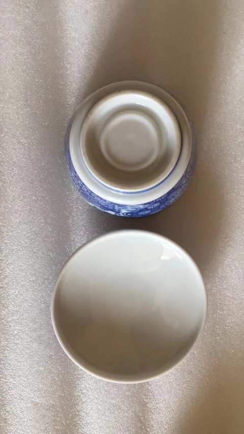 古玩陶瓷六十至八十年代青花蓋杯拍賣,當前價格160元