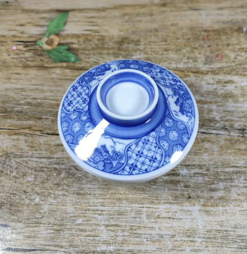 古玩陶瓷六十至八十年代青花蓋杯拍賣,當前價格160元