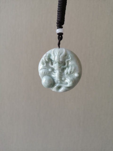 古玩玉器龍牌子拍賣,當前價格580元