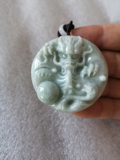 古玩玉器龍牌子拍賣,當前價格580元