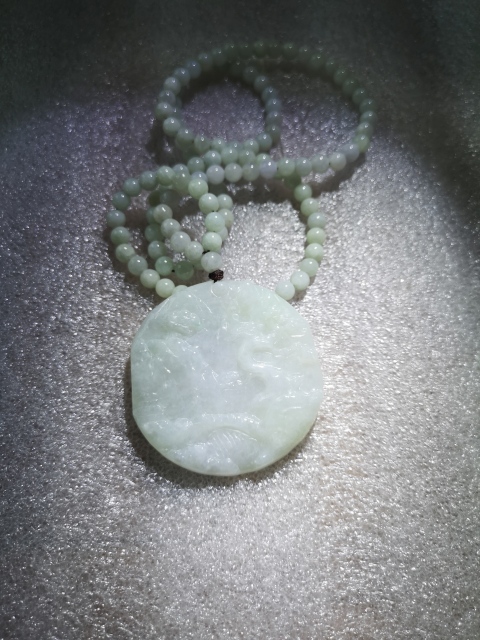 古玩玉器山水牌子拍賣，當(dāng)前價(jià)格680元
