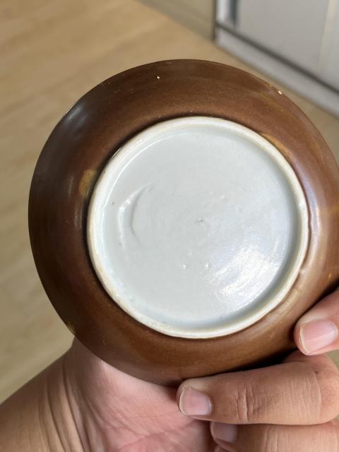 古玩陶瓷外醬釉內(nèi)青花杯碟一套拍賣，當(dāng)前價(jià)格1800元