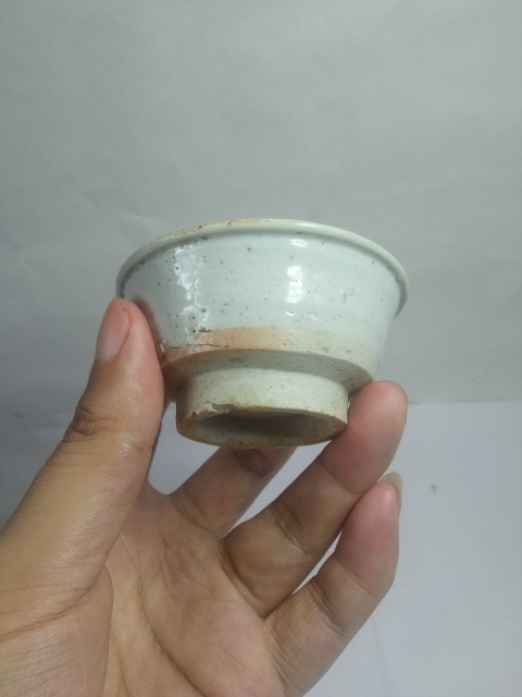 古玩陶瓷明末清初?單色白釉杯?拍賣,當前價格200元