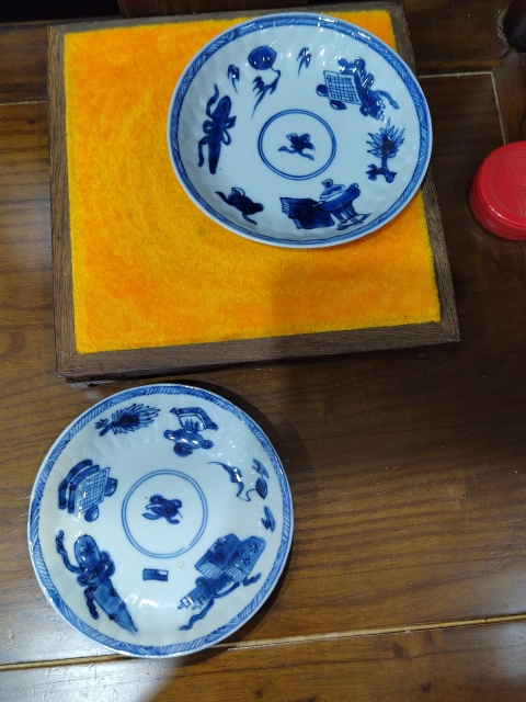 古玩陶瓷青花如意靈芝博古紋盤一對拍賣,當前價格2600元