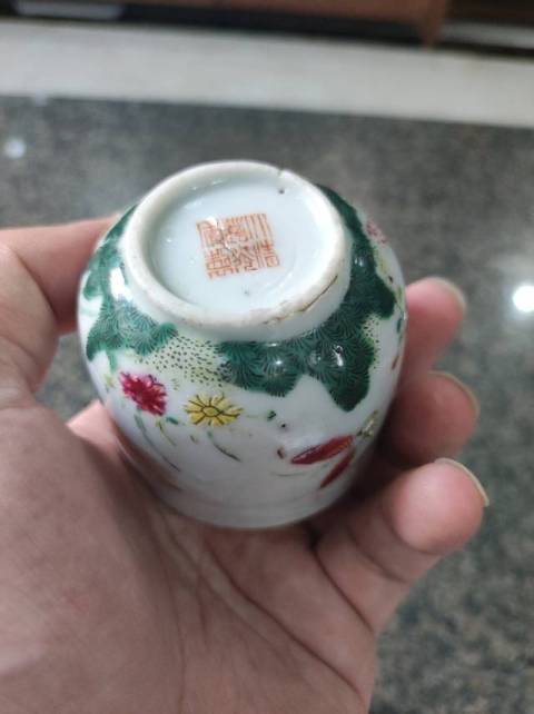古玩陶瓷粉彩杯拍賣，當前價格8000元