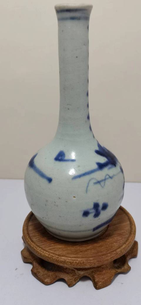 古玩陶瓷清中道光山水紋青花長頸瓶拍賣,當前價格2300元