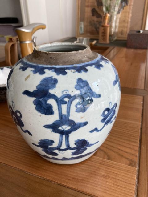 古玩陶瓷雍正青花蓮托八寶罐拍賣,當前價格6888元