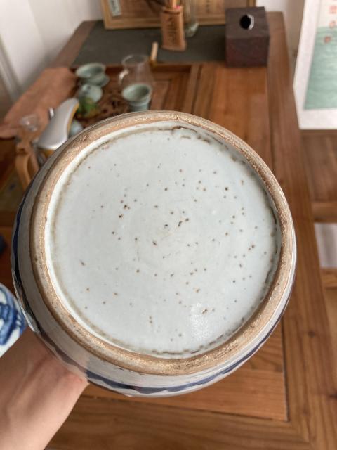 古玩陶瓷雍正青花蓮托八寶罐拍賣,當前價格6888元