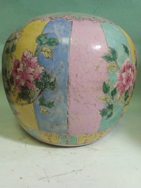 古玩陶瓷粉彩花鳥紋西瓜罐拍賣，當(dāng)前價格1888元