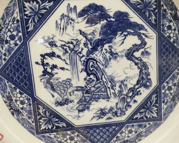 古玩陶瓷出口創匯期山水紋青花盤拍賣，當前價格398元