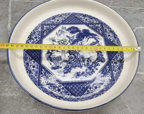 古玩陶瓷出口創匯期山水紋青花盤拍賣，當前價格398元