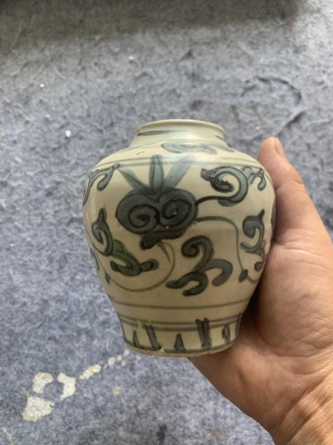 古玩陶瓷明代正德時(shí)期花卉紋青花罐拍賣，當(dāng)前價(jià)格6000元