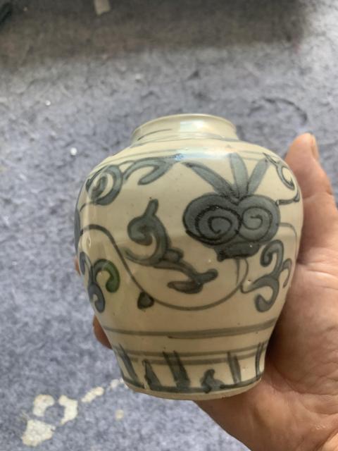 古玩陶瓷明代正德時(shí)期花卉紋青花罐拍賣，當(dāng)前價(jià)格6000元