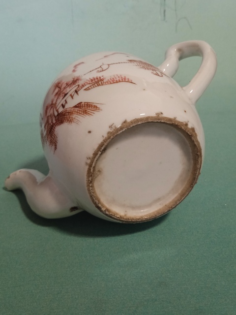 古玩陶瓷礬紅彩山水人物紋茶壺拍賣,當(dāng)前價格666元