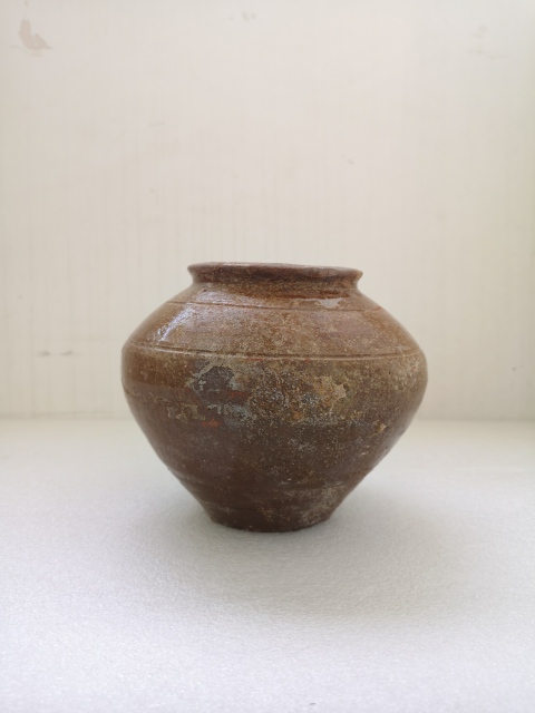 古玩陶瓷唐代紅陶罐拍賣,當前價格450元