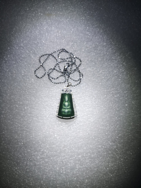 古玩玉器翡翠觀音拍賣，當(dāng)前價(jià)格680元