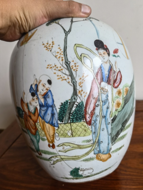 古玩陶瓷彩頭好,品也難得拍賣,當前價格2888元