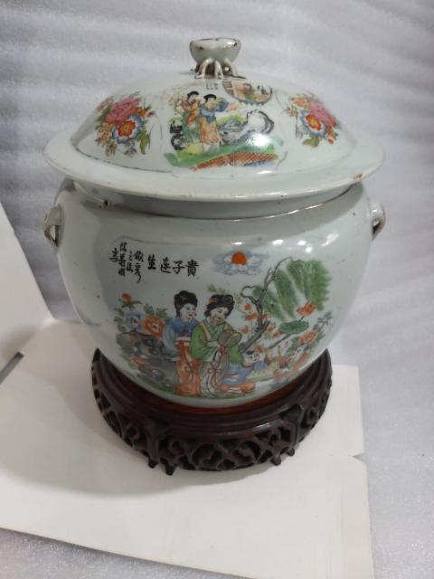 古玩陶瓷民國·貼花貴子連生紋粥罐真品鑒賞圖