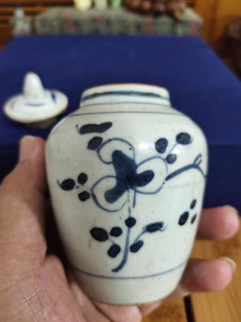 古玩陶瓷明代青花花卉紋蓋罐拍賣,當前價格1888元