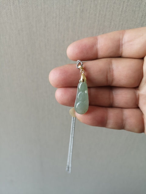 古玩玉器翡翠福豆拍賣，當(dāng)前價(jià)格298元