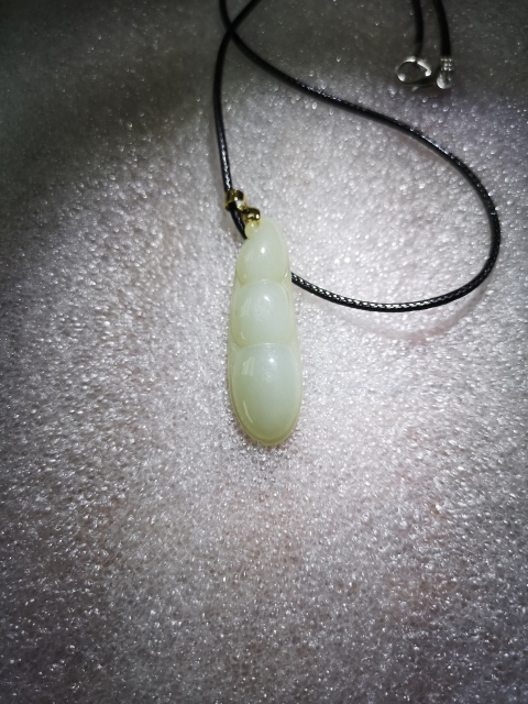 古玩玉器翡翠福豆拍賣，當前價格298元