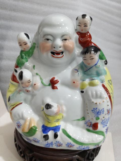 古玩陶瓷雙11秒殺創匯五子彌勒佛拍賣,當前價格0元