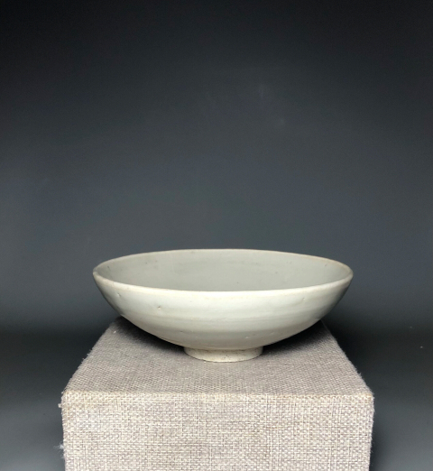 古玩陶瓷青白釉碗拍賣，當前價格1999元