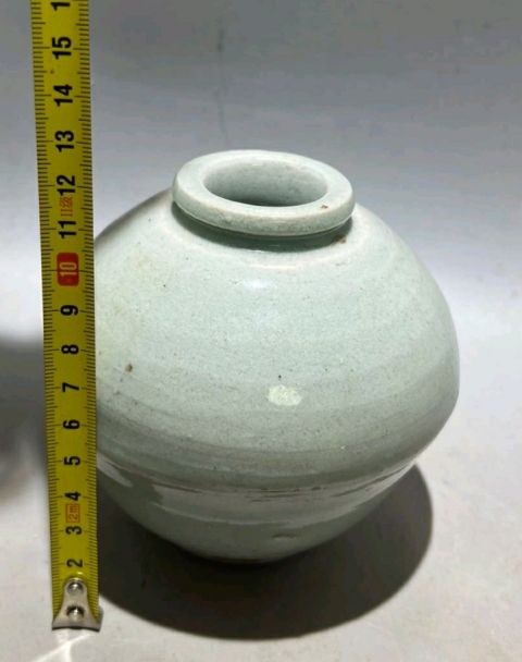 古玩陶瓷龍泉窯系青瓷唇口罐拍賣，當前價格39980元