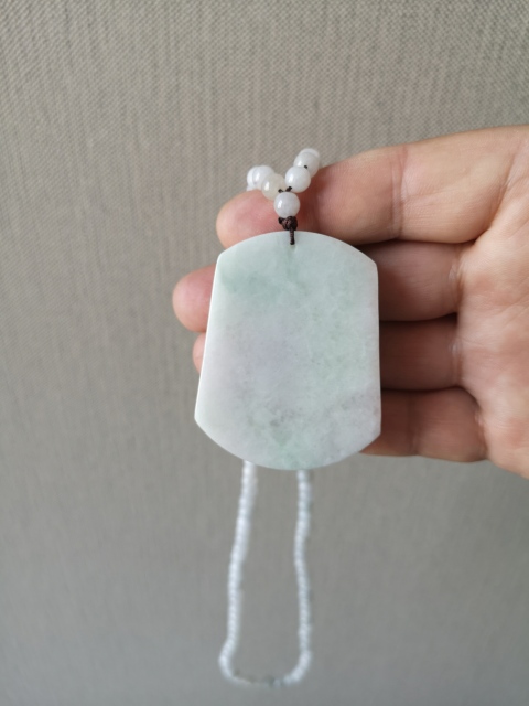 古玩玉器山水牌子拍賣，當前價格550元