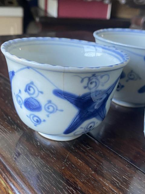 古玩陶瓷日本明治花卉紋青花杯拍賣，當前價格160元