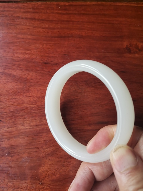 古玩玉器韓料玉手鐲拍賣,當前價格480元