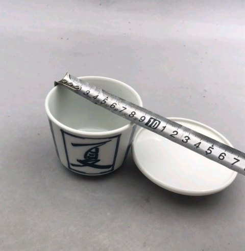 古玩陶瓷六十至八十年代春夏秋冬青花蓋杯拍賣,當前價格220元