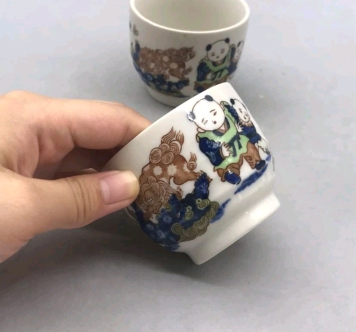 古玩陶瓷六十至八十年代嬰戲紋杯拍賣，當前價格120元