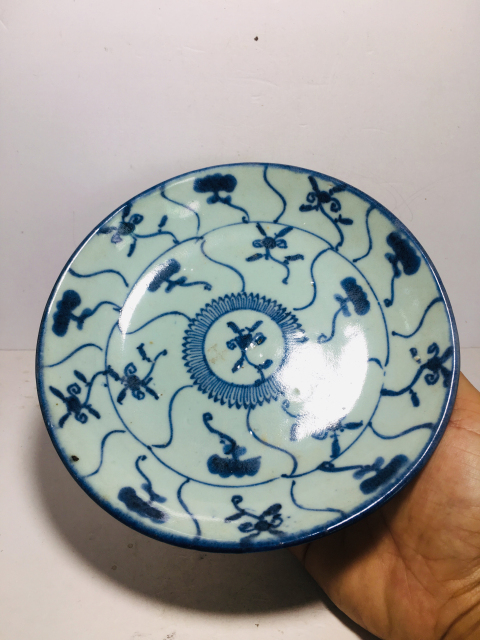 古玩陶瓷雍正青花靈芝紋盤拍賣,當前價格0元