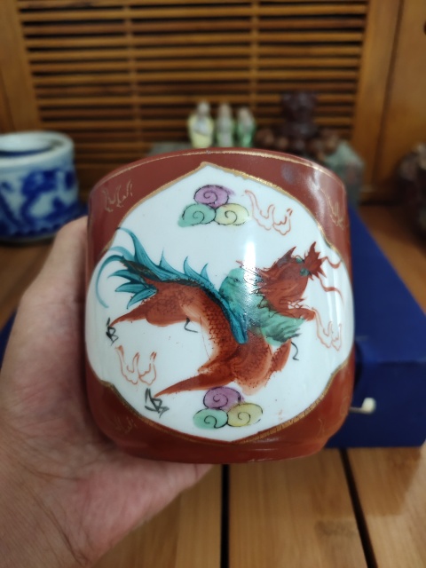 中国古玩粉彩唐人物色絵香炉【桐箱付】 中国古玩粉彩唐人物色絵香炉【桐箱付】