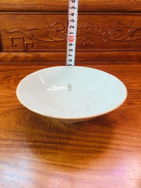 古玩陶瓷豆青釉碗拍賣,當前價格0元