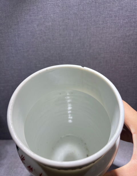 古玩陶瓷粉彩博古詩文壯罐拍賣,當前價格0元